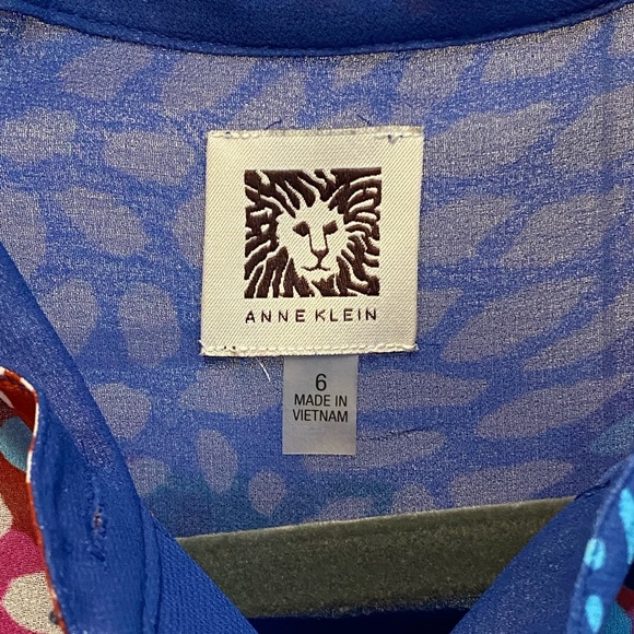 Beautiful Anne Klein blouse size 6 - Picture 5 of 7